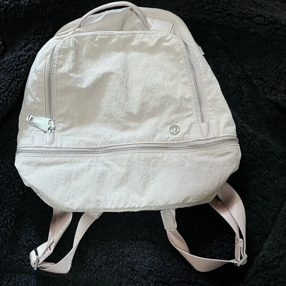 Lululemon City Adventurer Backpack *Mini 12L
Muse - Picture 2 of 12